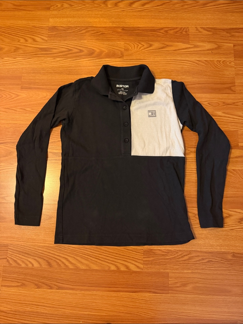 Burton Women’s Black and white Long-Sleeve Polo | XS